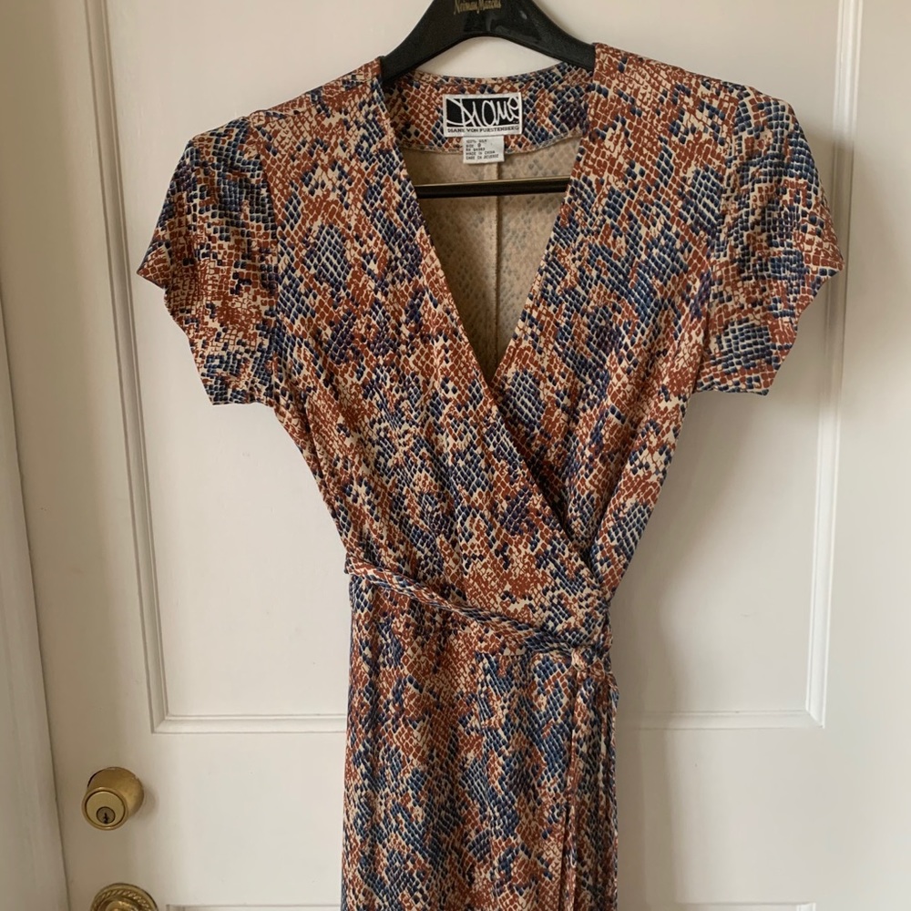 Diane Von Furstenburg DVF wrap dress
